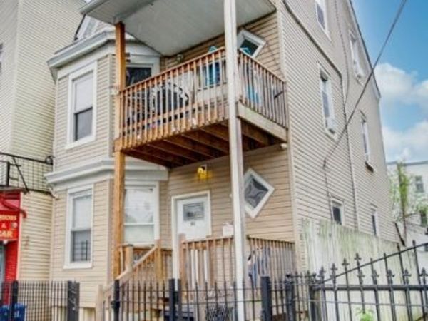 426 E 18Th St, Paterson, NJ 07524