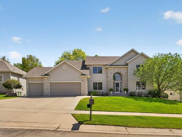 1526 Monterey Lane SW, Rochester, MN 55902