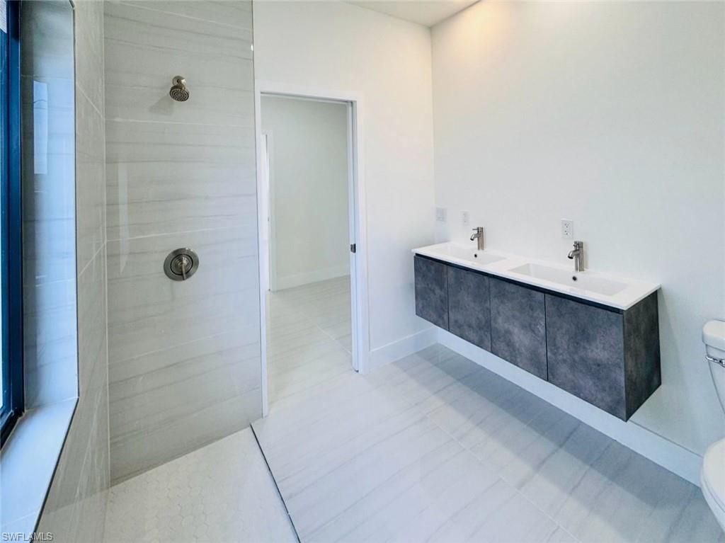 3424 NE 21st Pl , Cape Coral, FL 33909 Photo