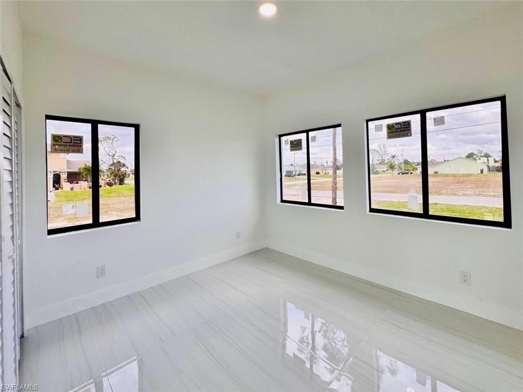 3424 NE 21st Pl , Cape Coral, FL 33909 Photo