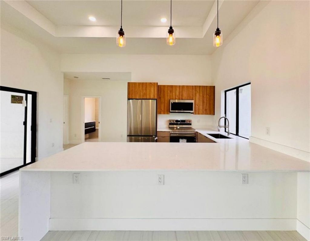 3424 NE 21st Pl , Cape Coral, FL 33909 Photo