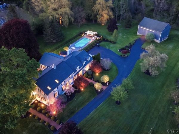 32 East Street , Skaneateles, NY 13152