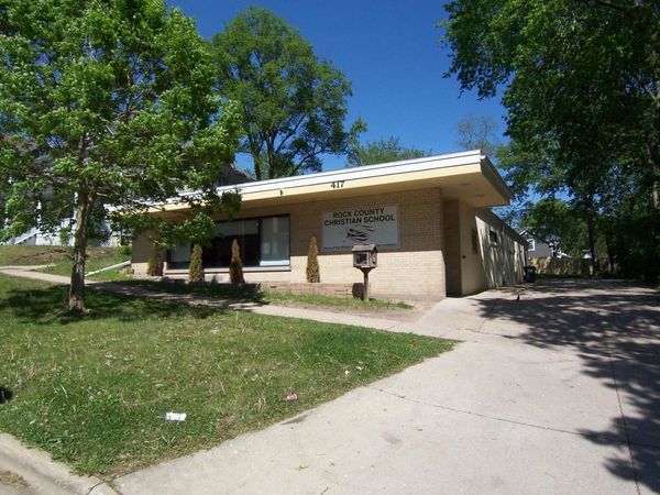 417 Harrison Avenue, Beloit, WI 53511