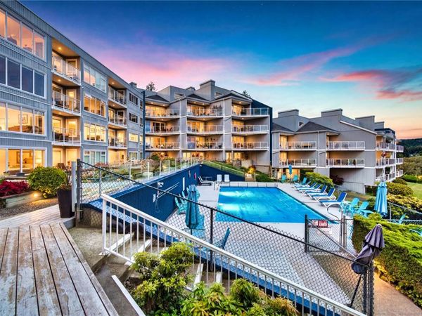 2560 Departure Bay Rd , Unit 310, Nanaimo, BC V9S 5P1