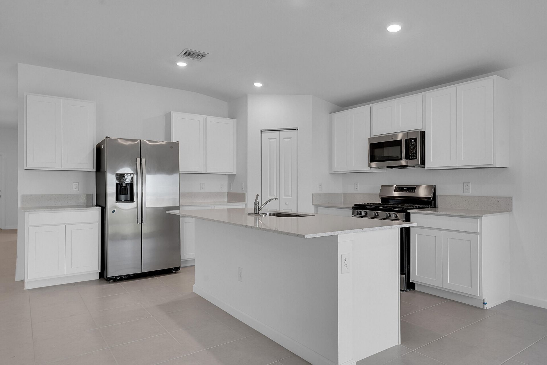 5936 NW Mangrove Drive, Port Saint Lucie, FL 34987 Photo