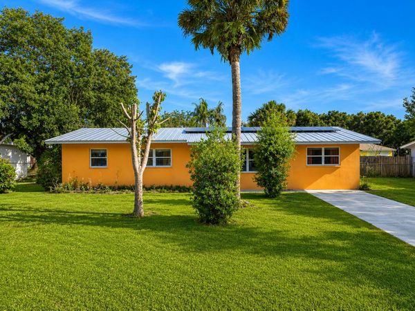2805 Brantley Road, Fort Pierce, FL 34981