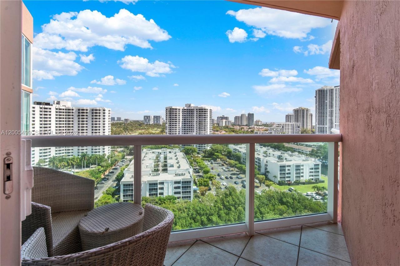 3370 Hidden Bay Dr , Unit 1702, Aventura, FL 33180 Photo