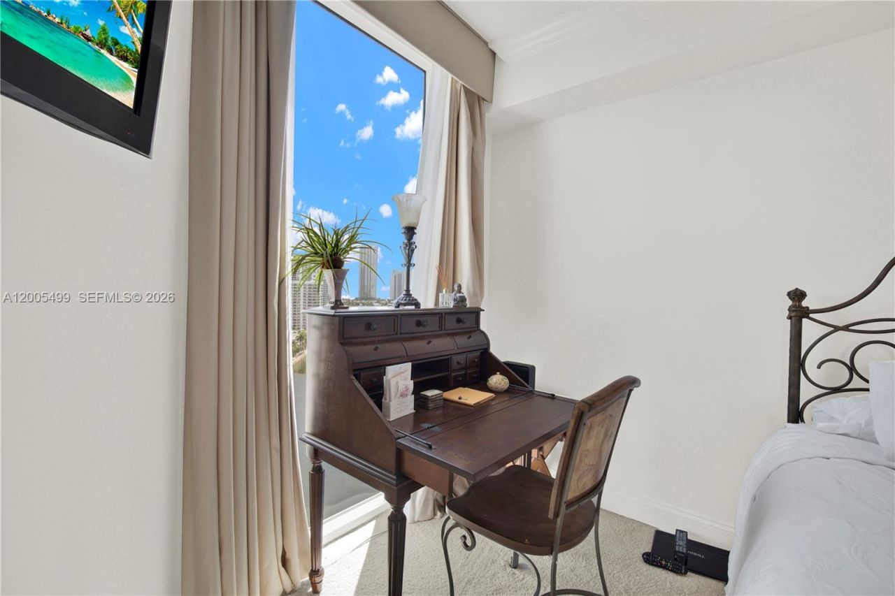 3370 Hidden Bay Dr , Unit 1702, Aventura, FL 33180 Photo