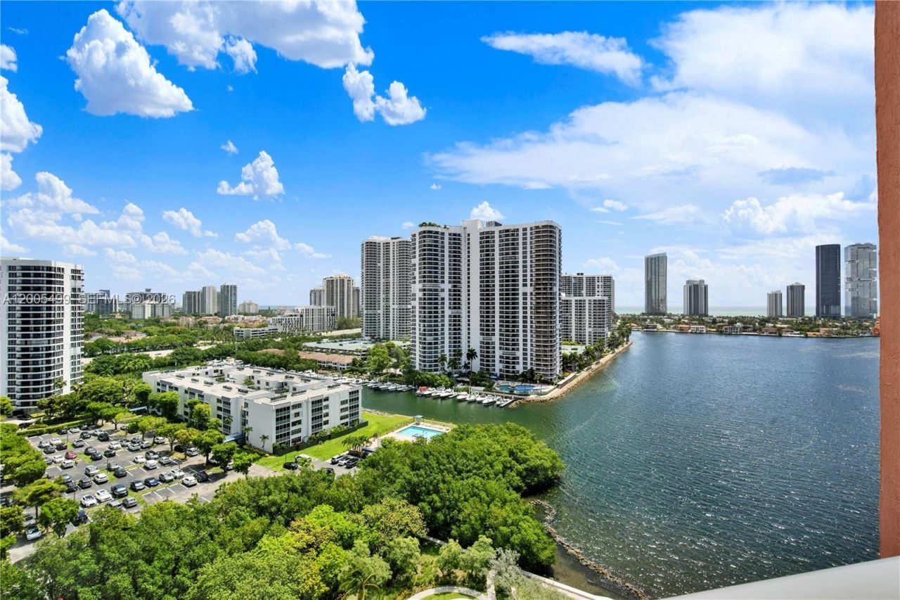 3370 Hidden Bay Dr, Unit 1702, Aventura, FL 33180 Photo