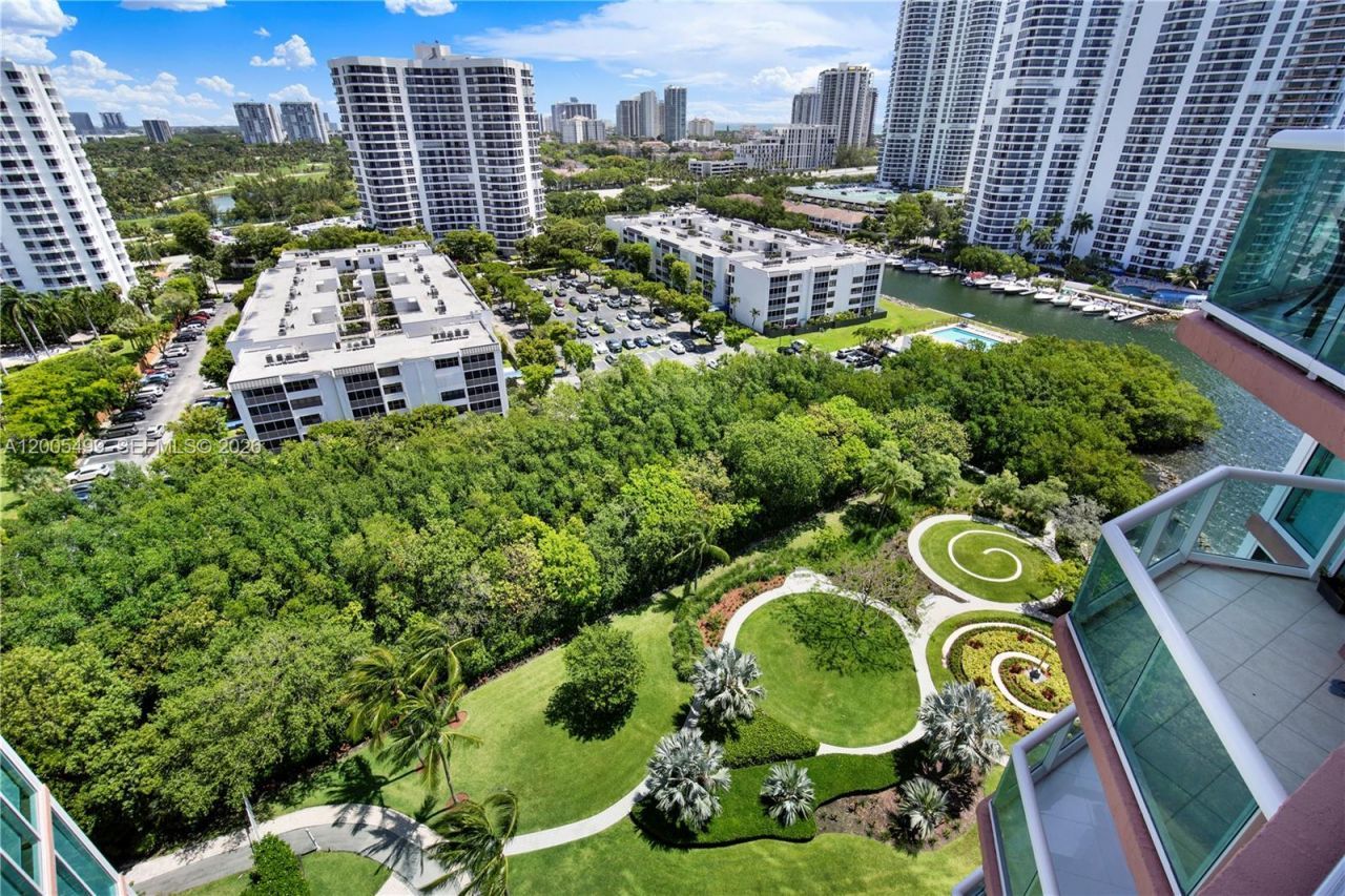 3370 Hidden Bay Dr, Unit 1702, Aventura, FL 33180 Photo