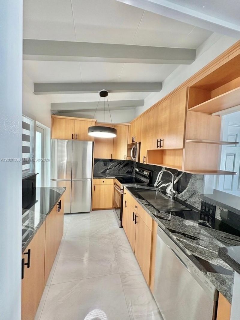 2430 Key Largo Ln, Fort Lauderdale, FL 33312 Photo