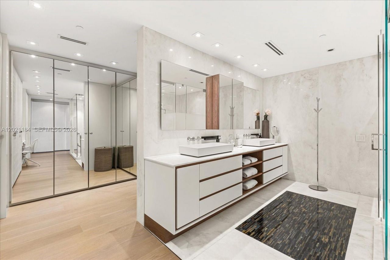 7431 Fisher Island Dr , Unit 7431, Miami Beach, FL 33109 Photo