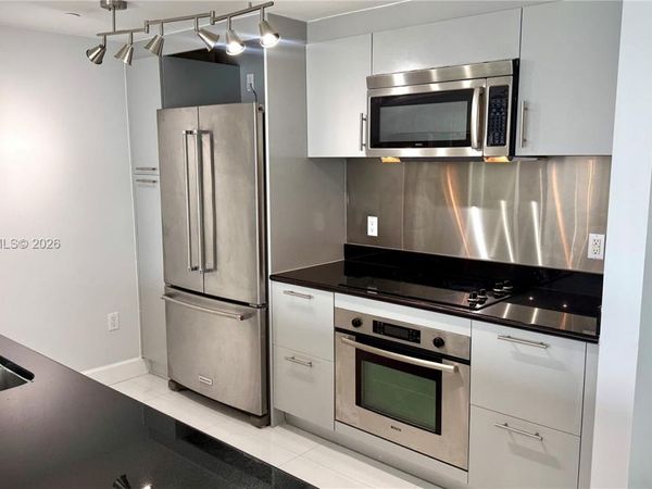 50 Biscayne Blvd, Unit 2501, Miami, FL 33132
