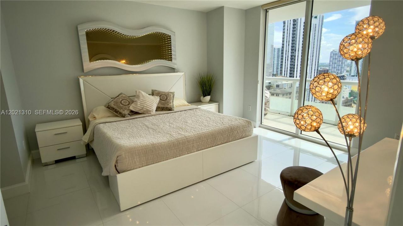 50 Biscayne Blvd, Unit 2501, Miami, FL 33132 Photo