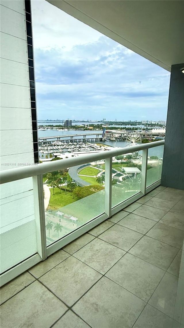 50 Biscayne Blvd, Unit 2501, Miami, FL 33132 Photo