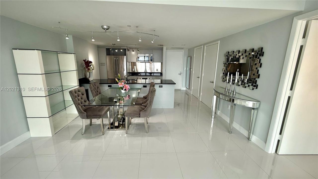 50 Biscayne Blvd, Unit 2501, Miami, FL 33132 Photo
