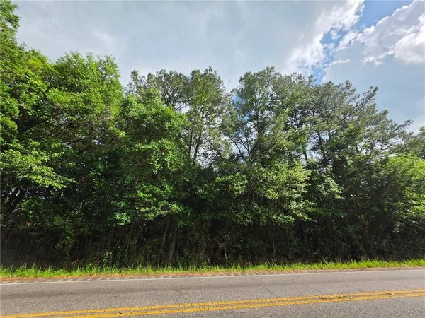 7221 Howells Ferry Road, Mobile, AL 36618