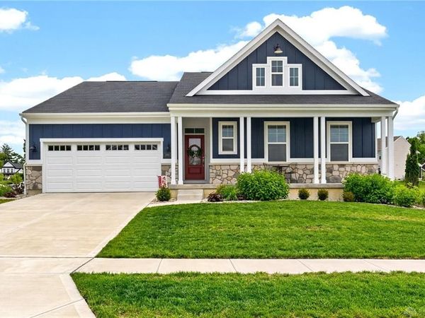 1998 Prestwick Bend, Miamisburg, OH 45342