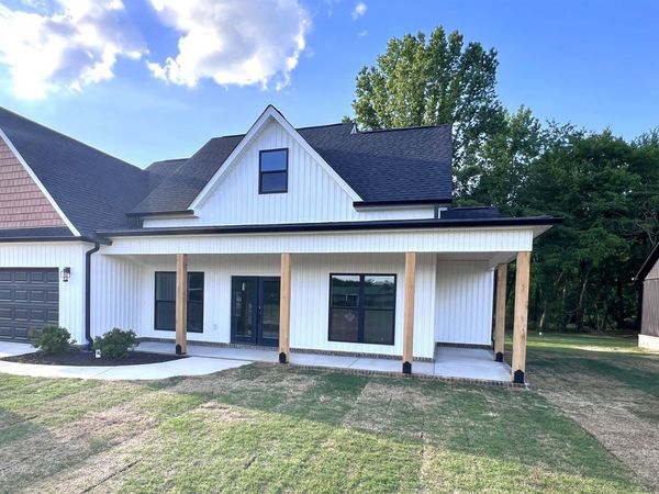 1181 Co Rd 28, Florence, AL 35634