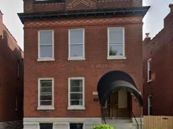 3448 Magnolia Avenue, St Louis, MO 63118