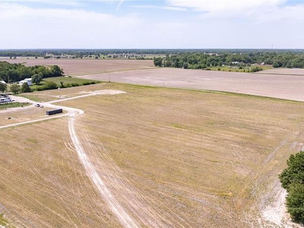 Tract 3 County Line Road , Brighton, IL 62012