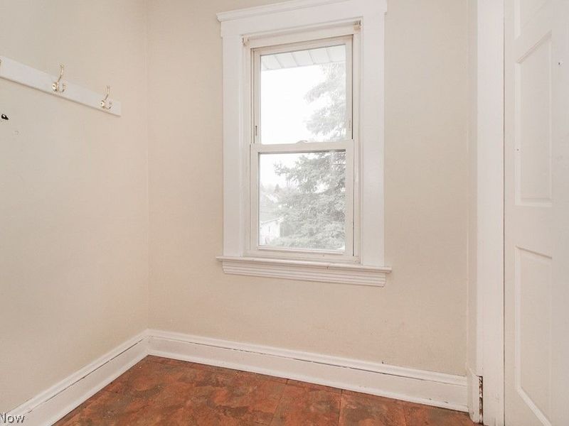 19211 Shawnee Avenue, Unit 2/UP, Cleveland, OH 44119 Photo 16