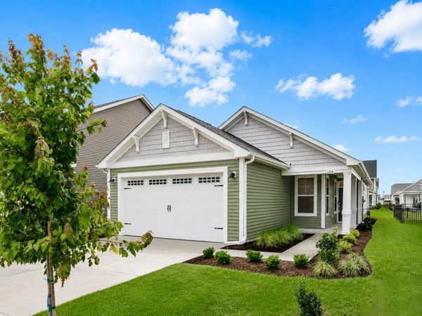1324 Wykham Park Dr., Myrtle Beach, SC 29579
