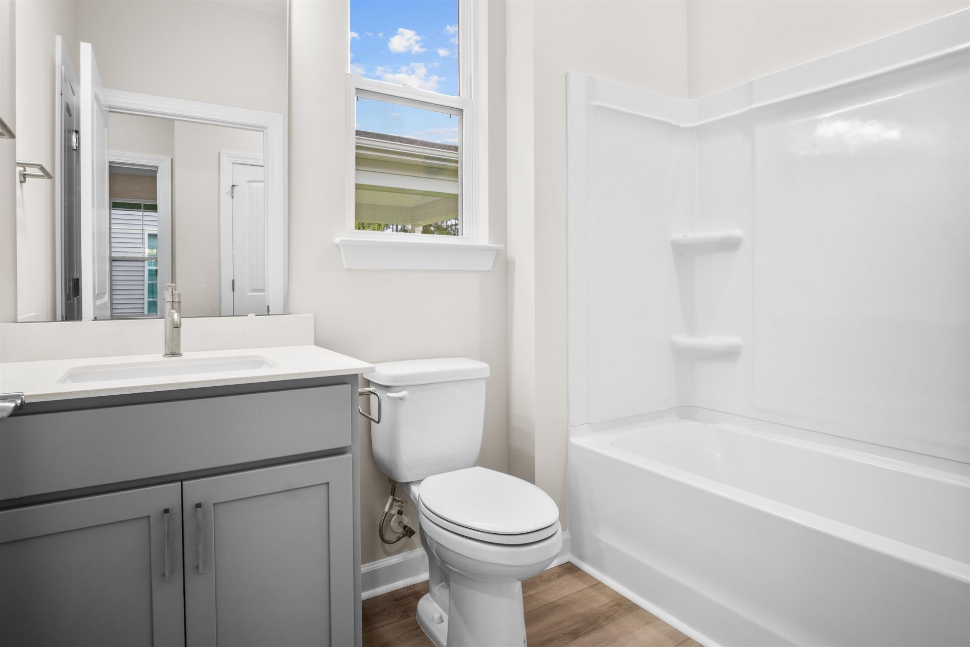 1324 Wykham Park Dr. Photo 12