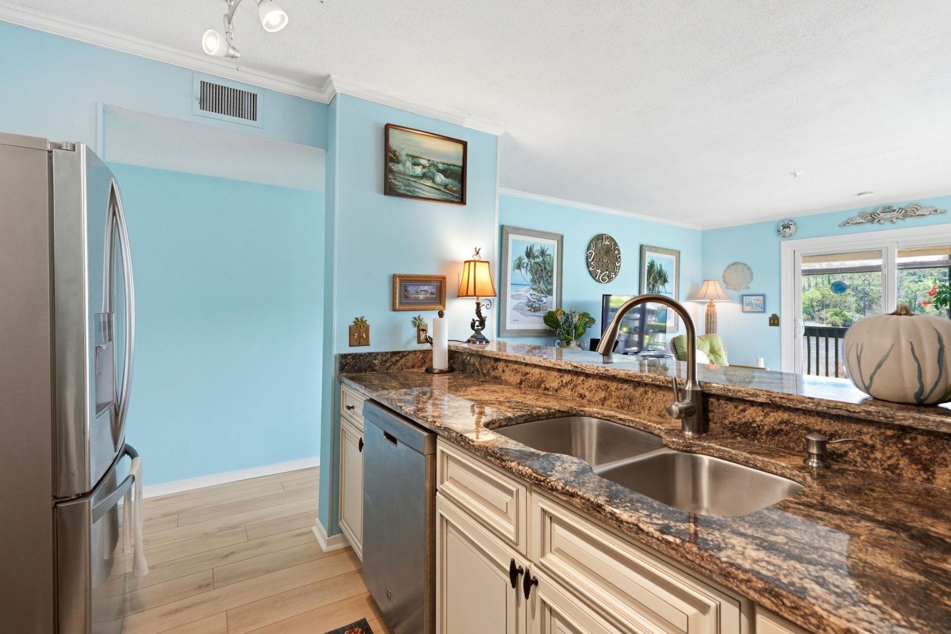 4445 Kingsport Rd.  Photo 10