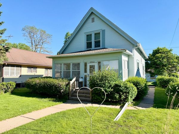 1842 W 6th Street, Red Wing, MN 55066