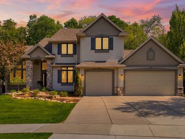 7552 Blackoaks Lane N, Maple Grove, MN 55311