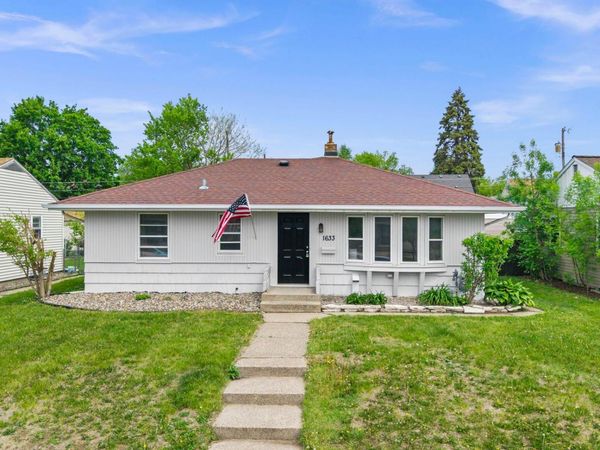 1633 Sherwood Avenue, Saint Paul, MN 55106