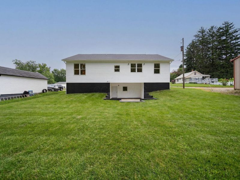 445 Linnville Road SE, Heath, OH 43056 Photo 6