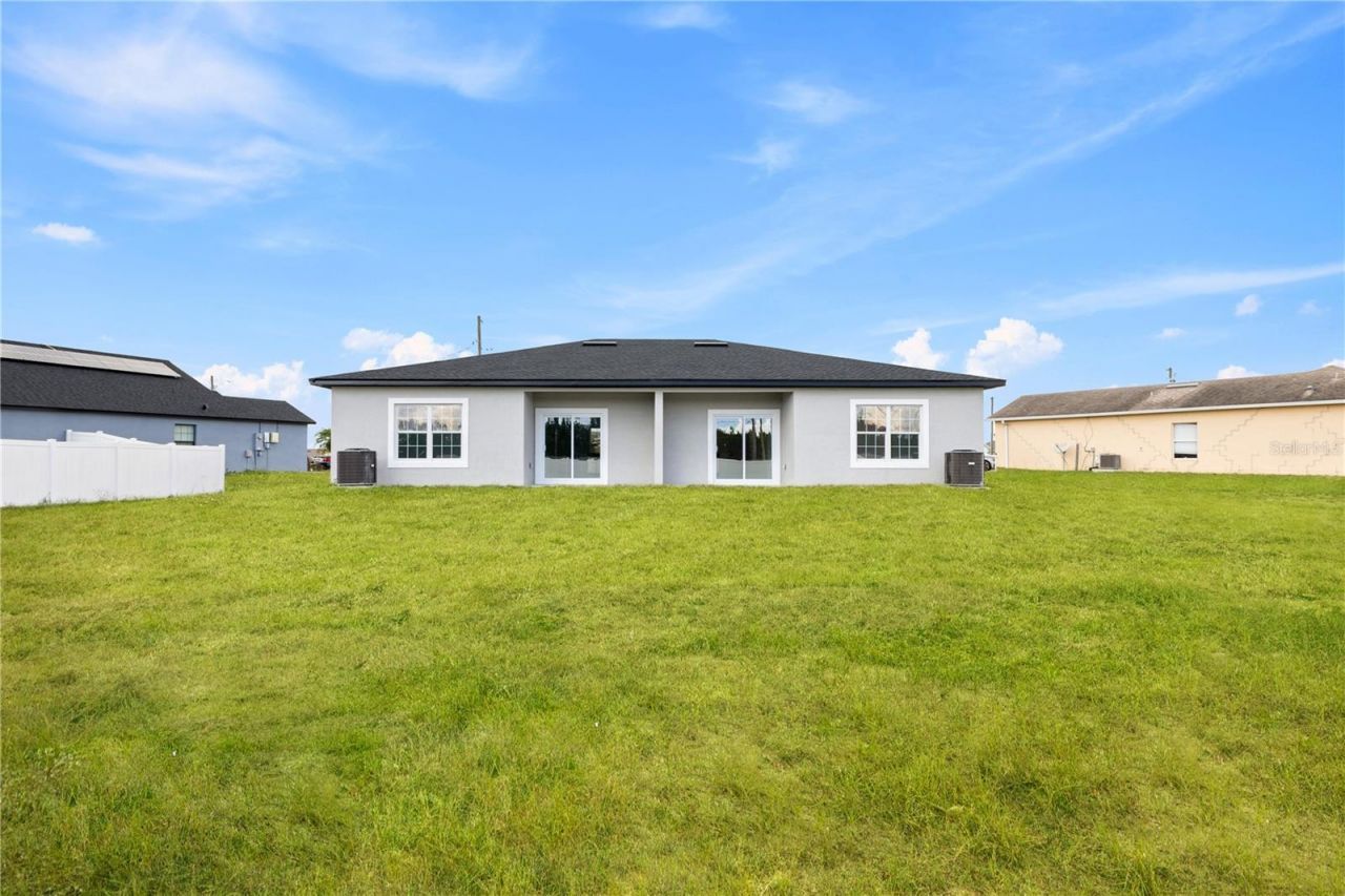 906-904 Fraser Drive, Poinciana, FL 34759 Photo