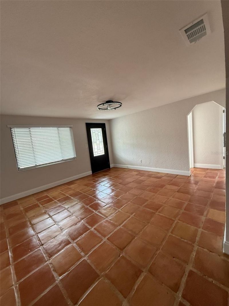 127 Debary Drive, Debary, FL 32713 Photo