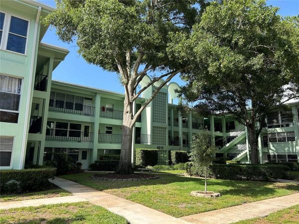 4819 8TH AVENUE N, Unit 207, ST PETERSBURG, FL 33713