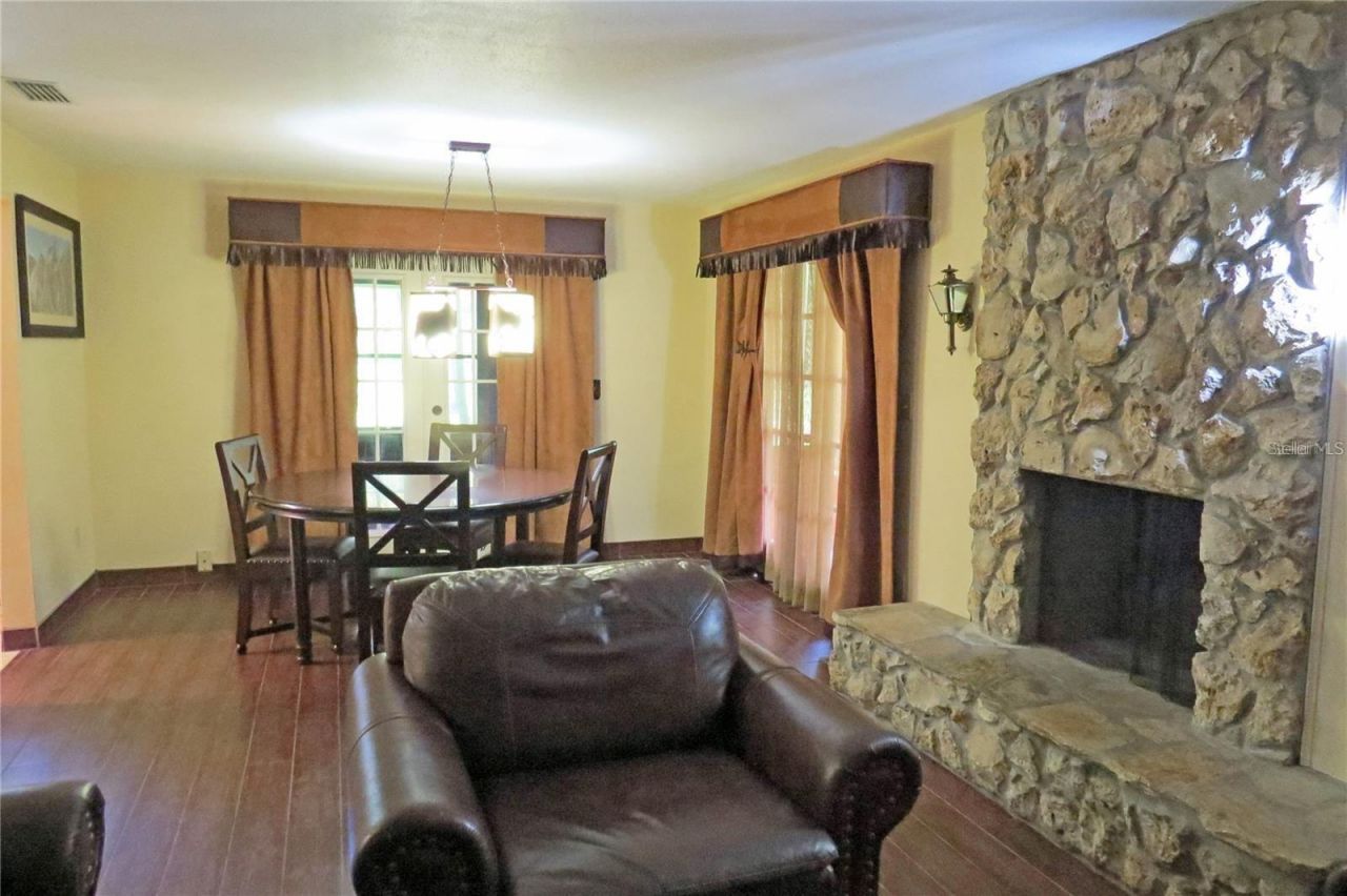 454 Cottage Circle, Unit 454, River Ranch, FL 33867 Photo