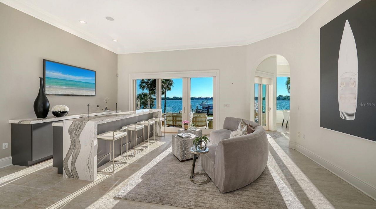 344 W Royal Flamingo Drive, Sarasota, FL 34236 Photo
