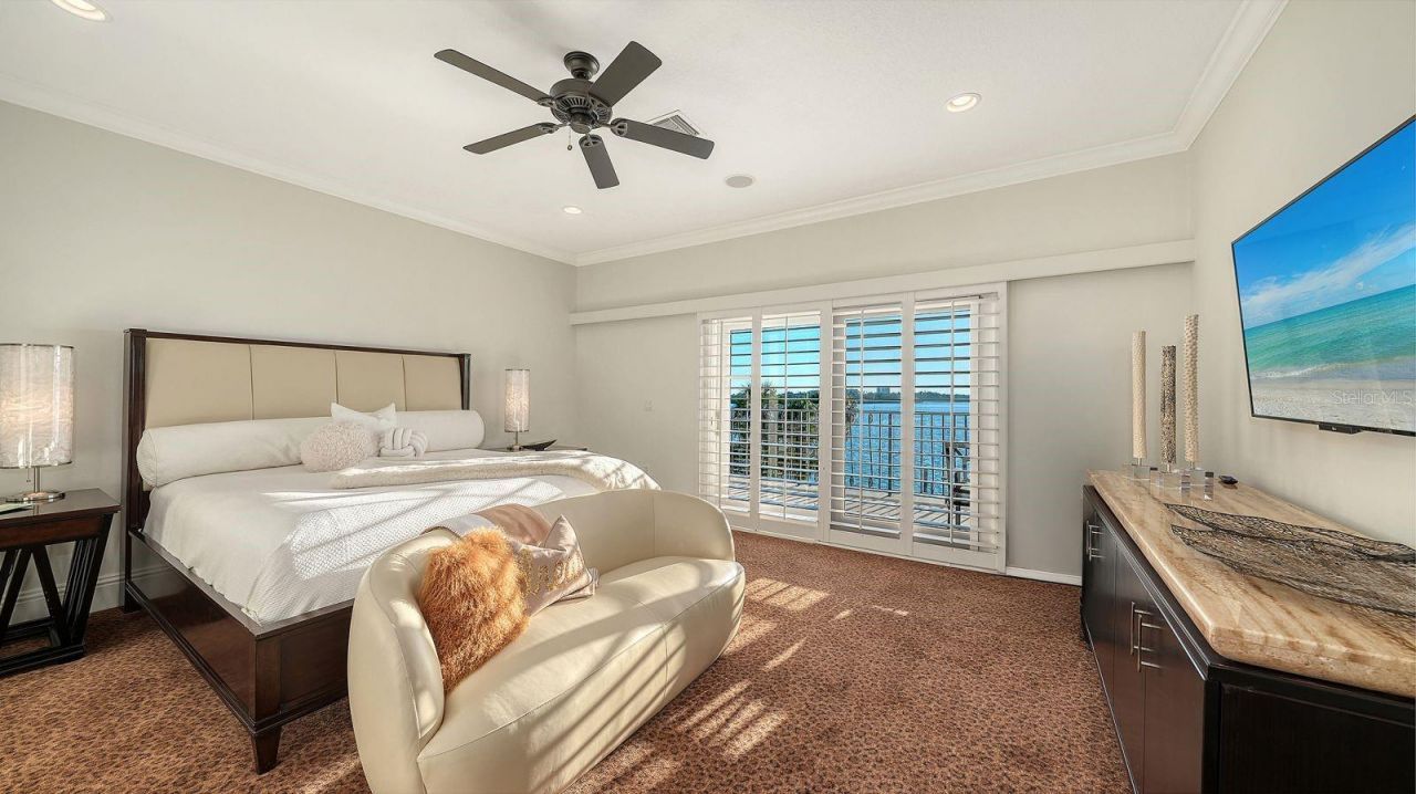 344 W Royal Flamingo Drive, Sarasota, FL 34236 Photo