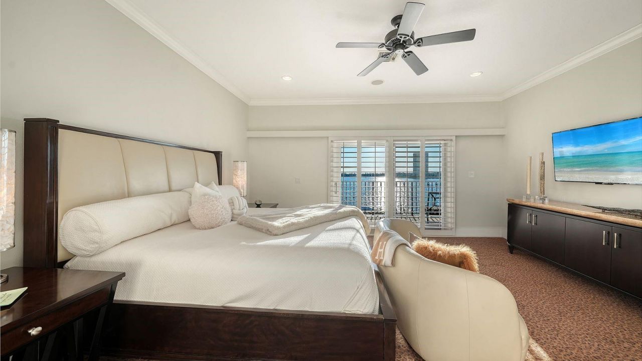 344 W Royal Flamingo Drive, Sarasota, FL 34236 Photo