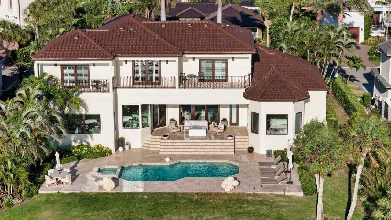 344 W Royal Flamingo Drive, Sarasota, FL 34236 Photo