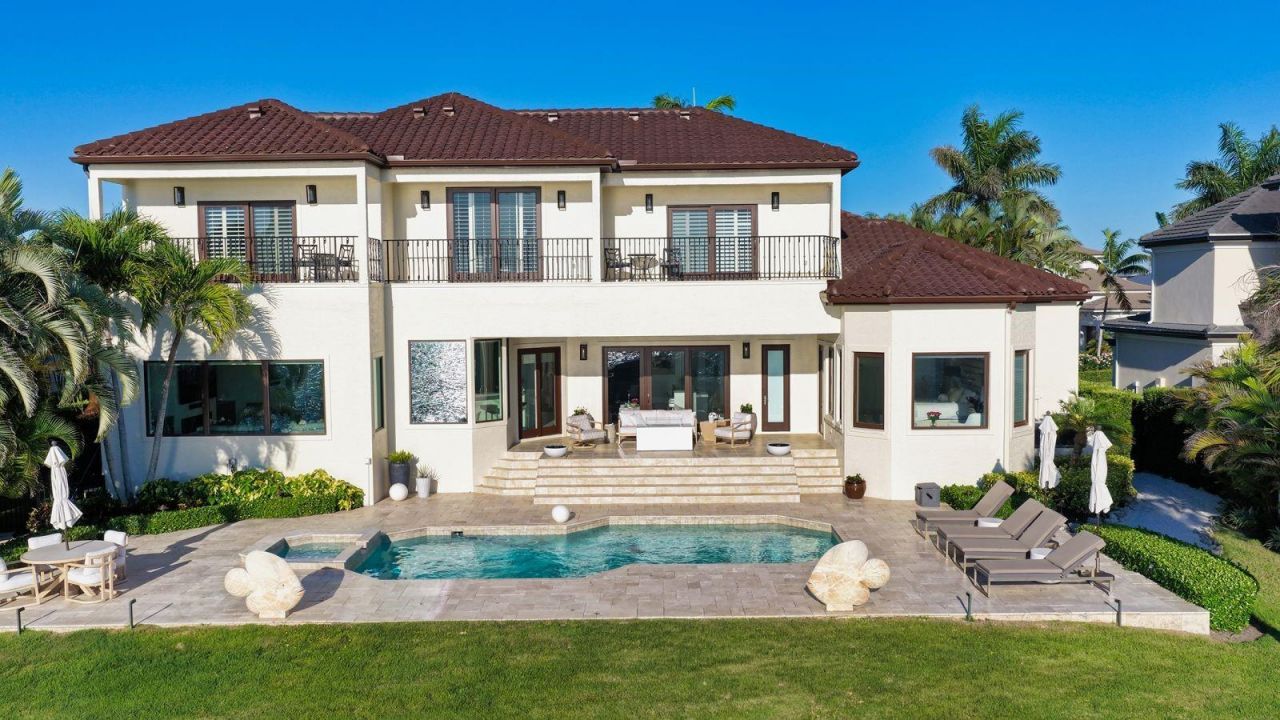 344 W Royal Flamingo Drive, Sarasota, FL 34236 Photo