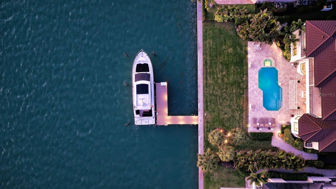 344 W Royal Flamingo Drive, Sarasota, FL 34236 Photo
