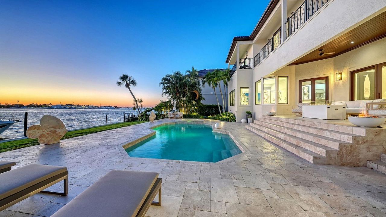 344 W Royal Flamingo Drive, Sarasota, FL 34236 Photo