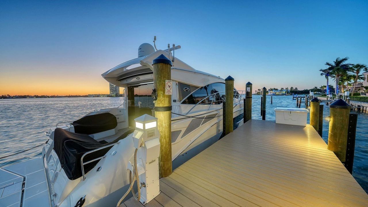 344 W Royal Flamingo Drive, Sarasota, FL 34236 Photo