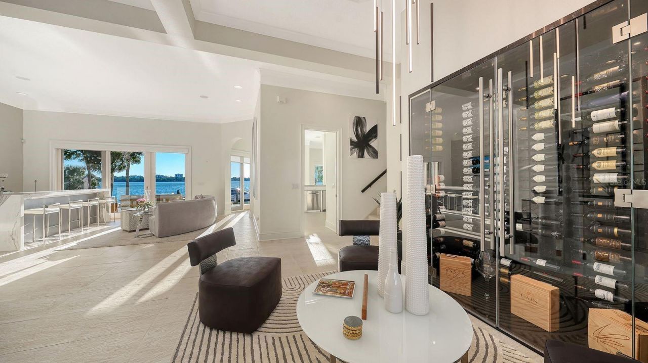 344 W Royal Flamingo Drive, Sarasota, FL 34236 Photo