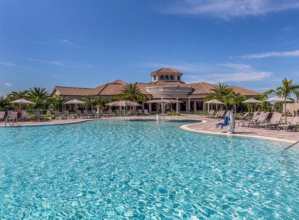 17510 Gawthrop Drive , Unit 404, Bradenton, FL 34211 Photo