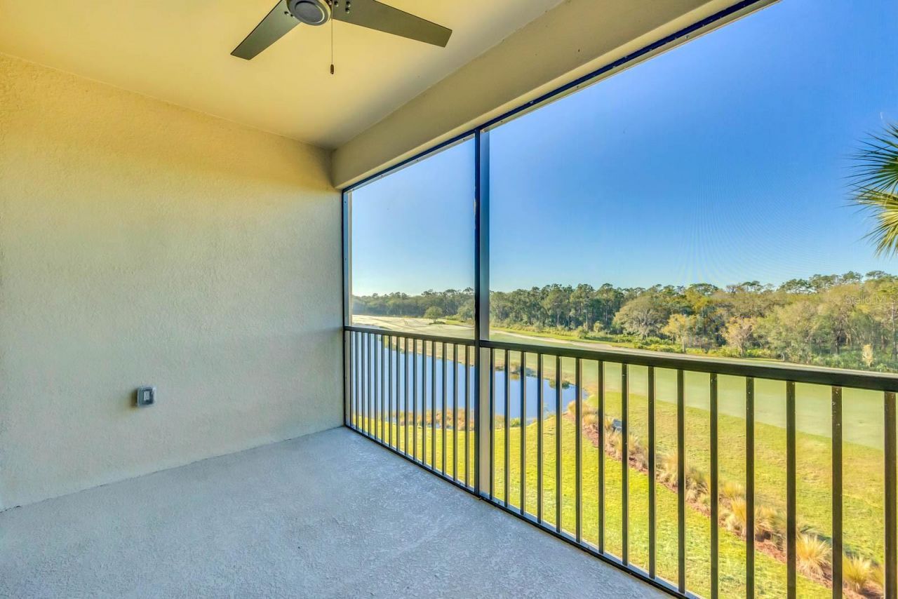 17510 Gawthrop Drive , Unit 404, Bradenton, FL 34211 Photo