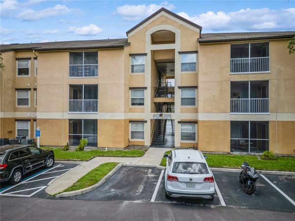 8801 LATREC AVENUE , Unit 8208, ORLANDO, FL 32819
