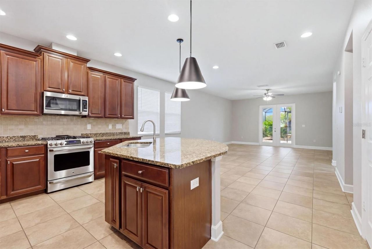 4718 Garden Arbor Way, Bradenton, FL 34203 Photo